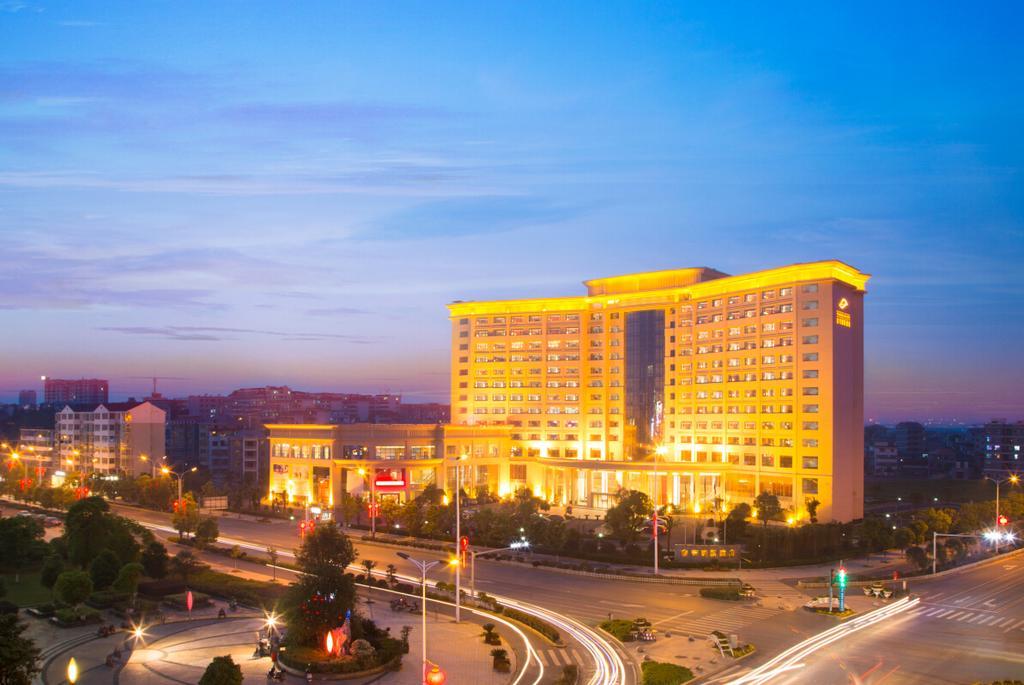 The Grand Plaza Hotel Ji'an  Dış mekan fotoğraf