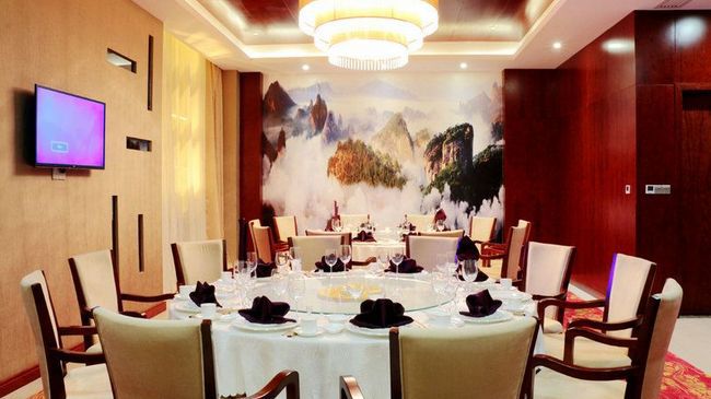 The Grand Plaza Hotel Ji'an  Restoran fotoğraf